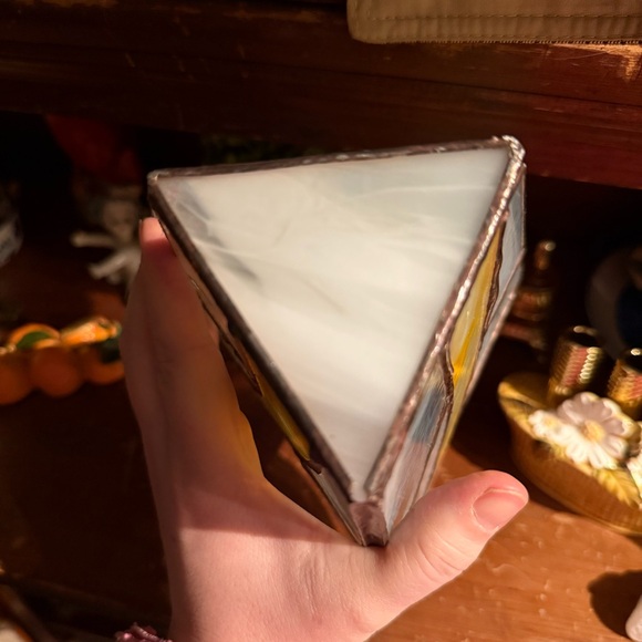 Elegant Stained Glass Art Piece or Vase - Picture 5 of 5